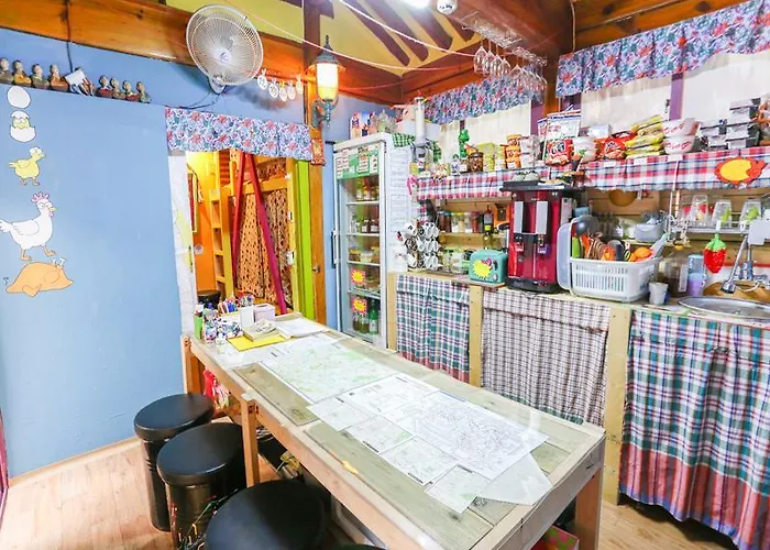 Hostal Uhbu's