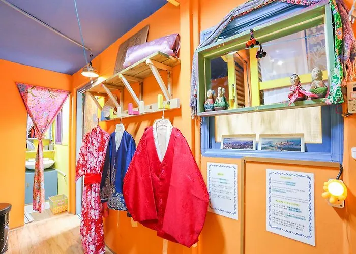 Uhbu's Hostal