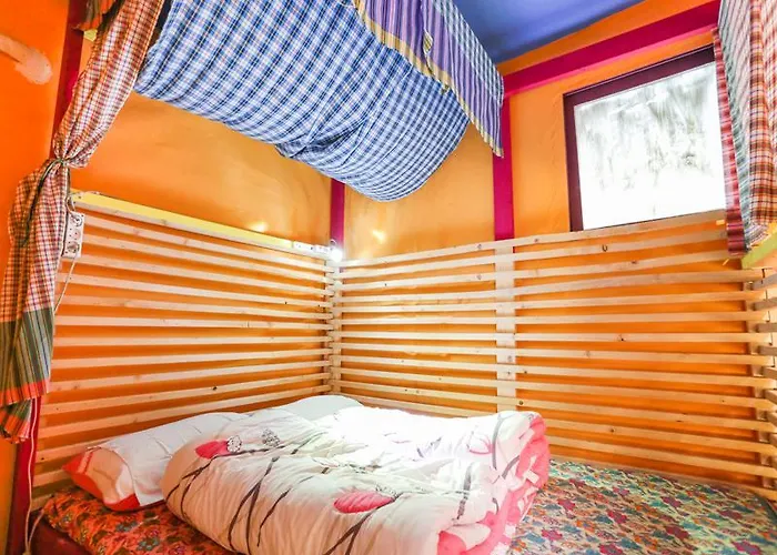 Hostal Uhbu's